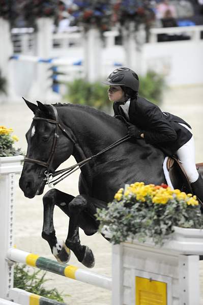 WIHS-10-24-10-Cl182-WIHSJrEqJpr-DSC_0275-ReedKessler-DDeRosaPhoto.jpg