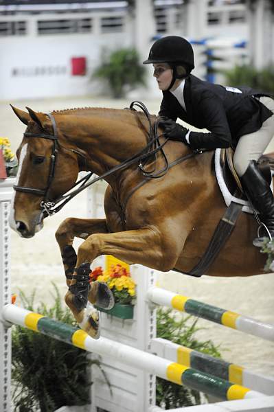 WIHS-10-24-10-Cl182-WIHSJrEqJpr-DSC_0352-Travino-SamanthaSchaefer-DDeRosaPhoto.jpg