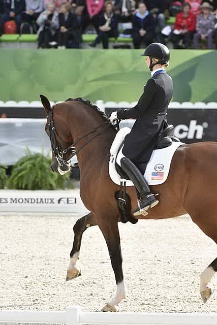 WEG1-Dressage-8-26-14-GPTeam-0007682-LauraGraves-Verdades-USA-DDeRosaPhoto