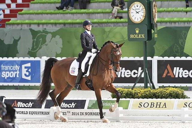 WEG1-Dressage-8-26-14-GPTeam-0007720-LauraGraves-Verdades-USA-DDeRosaPhoto