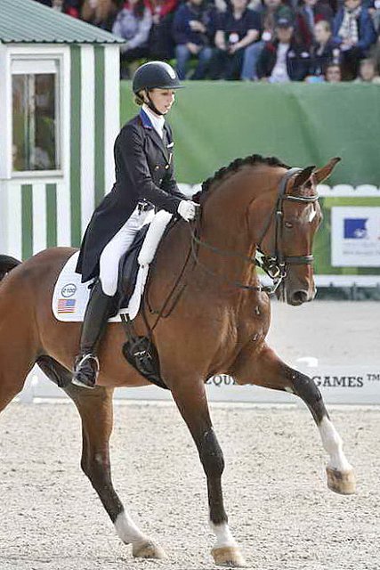 WEG1-Dressage-8-26-14-GPTeam-0007760-LauraGraves-Verdades-USA-DDeRosaPhoto