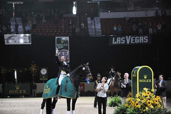 WorldCup-4-16-09-Dressage-1037-Ravel-SteffenPeters-DDeRosaPhoto