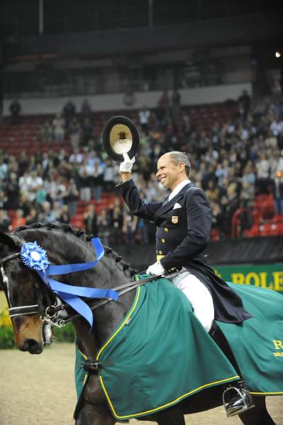 WorldCup-4-16-09-Dressage-1075-Ravel-SteffenPeters-DDeRosaPhoto